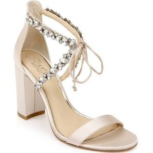 Badgley Mischka Jewel Thamar Champagne Strappy Blocked Heels Size 7